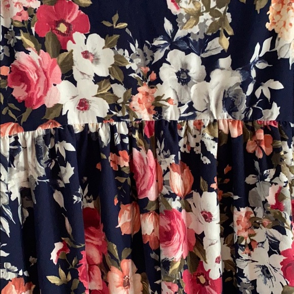 Vanilla Bay Floral Flowy Tank - Picture 6 of 8